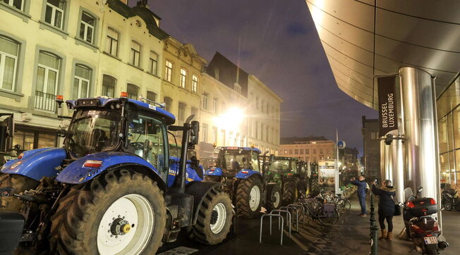 Le Proteste dei Coltivatori: Una Storia di Grano, Manovre Europee e Guerra in Ucraina